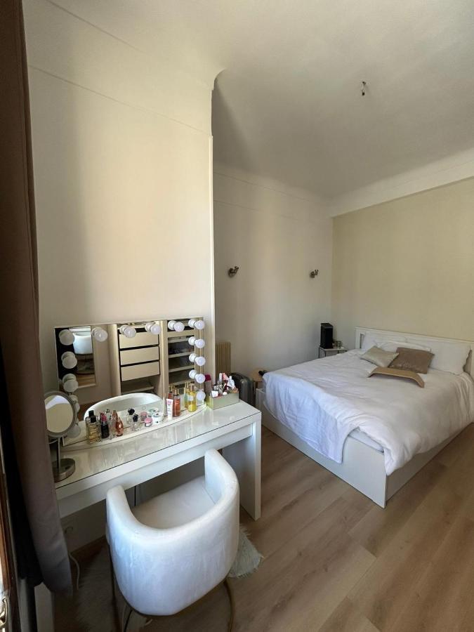 Nice - Appartement T3 Renove De 50 M2 Classe 2 Etoiles Luaran gambar