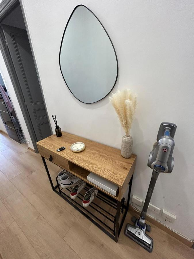 Nice - Appartement T3 Renove De 50 M2 Classe 2 Etoiles Luaran gambar
